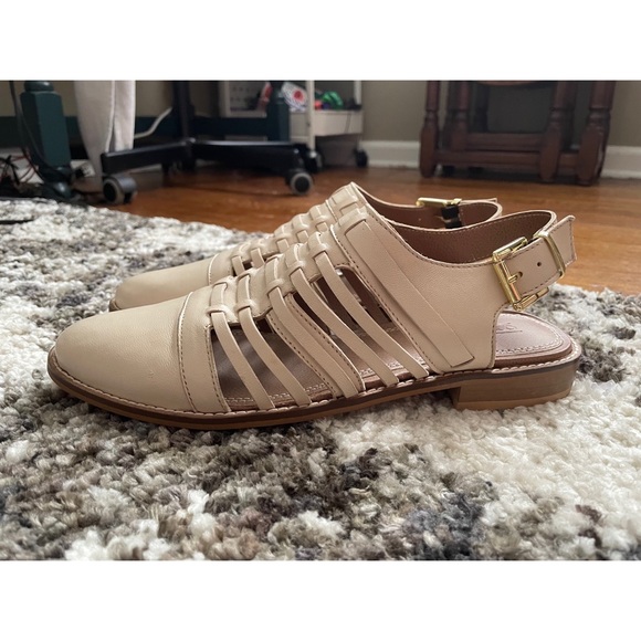 Tan strap woven loader sandal - Picture 3 of 5